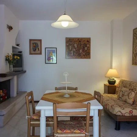 La Casina Appartamento Porto Azzurro